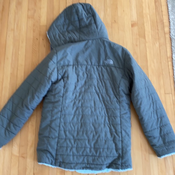 Girls North Face Jacket XL - Picture 10 of 12